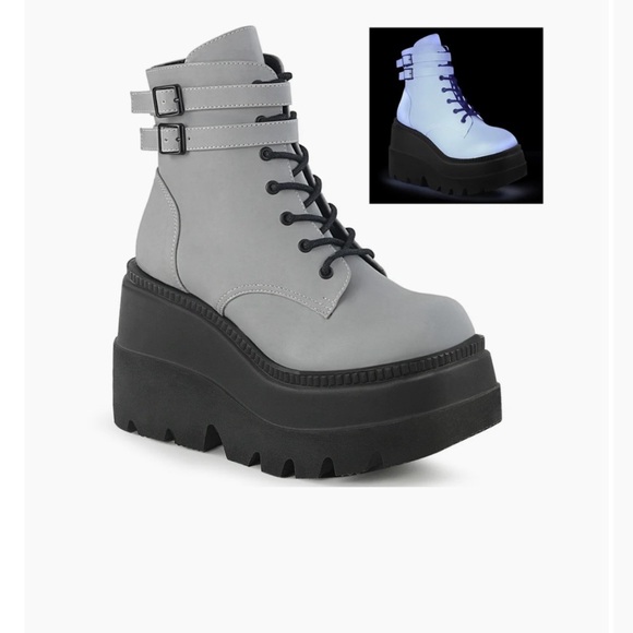 Demonia Shoes - Demonia Gray Platform Boots with Black Sole color shifting size 10 women Shaker